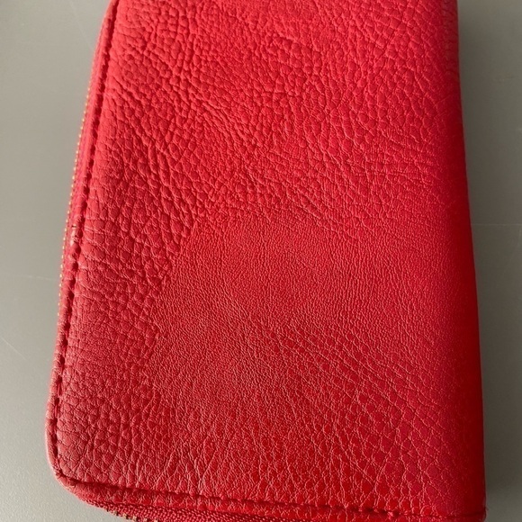 Red Zip-Up Wallet with Tassel - Picture 4 of 9